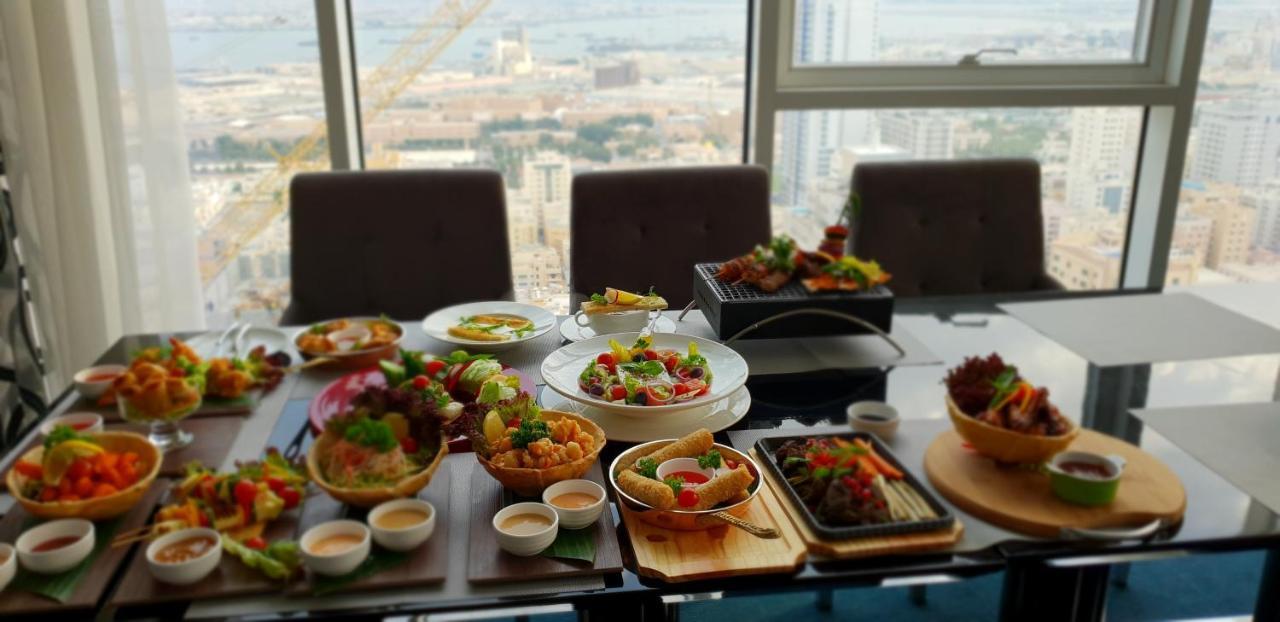 Orange Suites Hotel Manama Eksteriør billede