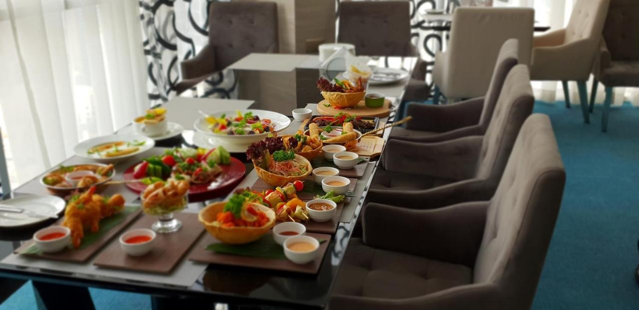 Orange Suites Hotel Manama Eksteriør billede